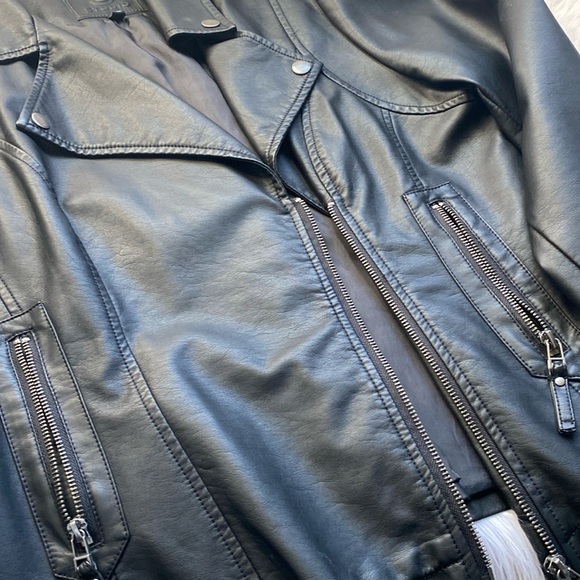 🎁Max Studio faux leather jacket L - Picture 6 of 9